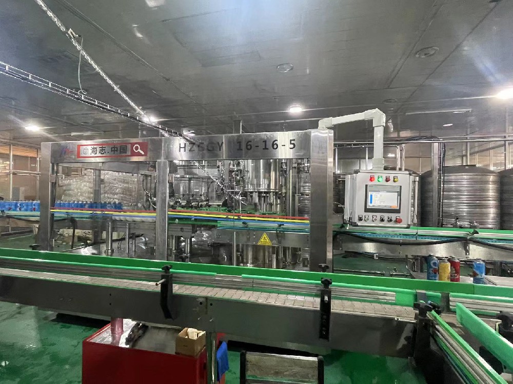 啤酒三合一灌装机【冲洗灌装压盖三合一自动灌装线】