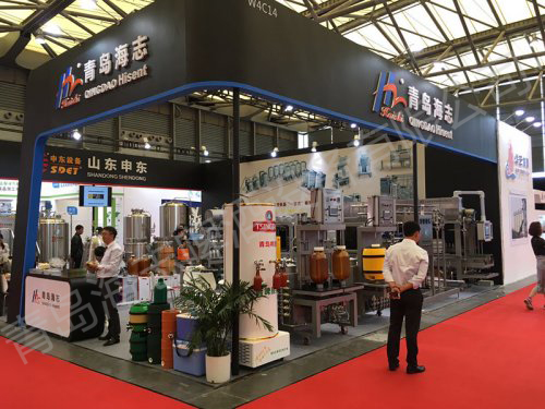 Exhibition customers