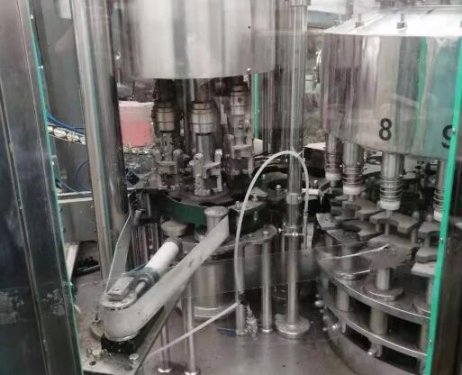 啤酒灌装机设备的性能特点及用途介绍